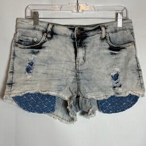 Bongo Womens Acid Wash Distressed Denim Shorts Crochet Lace Trim Size 7 Cut Offs